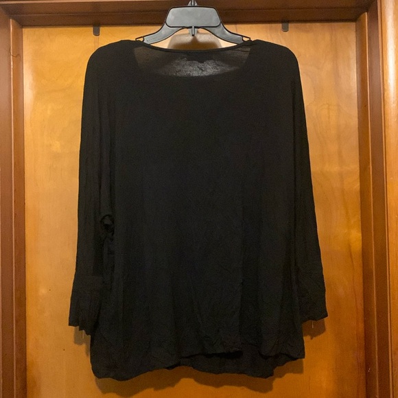 It’s bundle time! 2pc Various Size 1X Tops - Picture 4 of 7